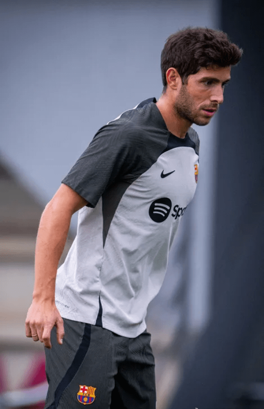 巴塞罗那正面临球员伤病潮，备战困难重重的简单介绍