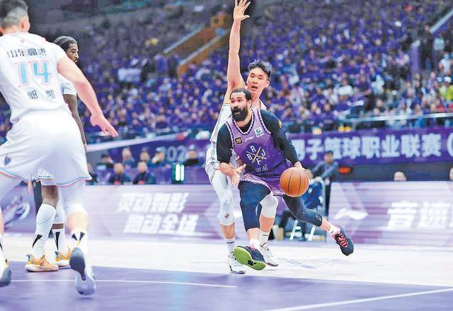 包含北控男篮积极备战，力求逆风翻盘的词条