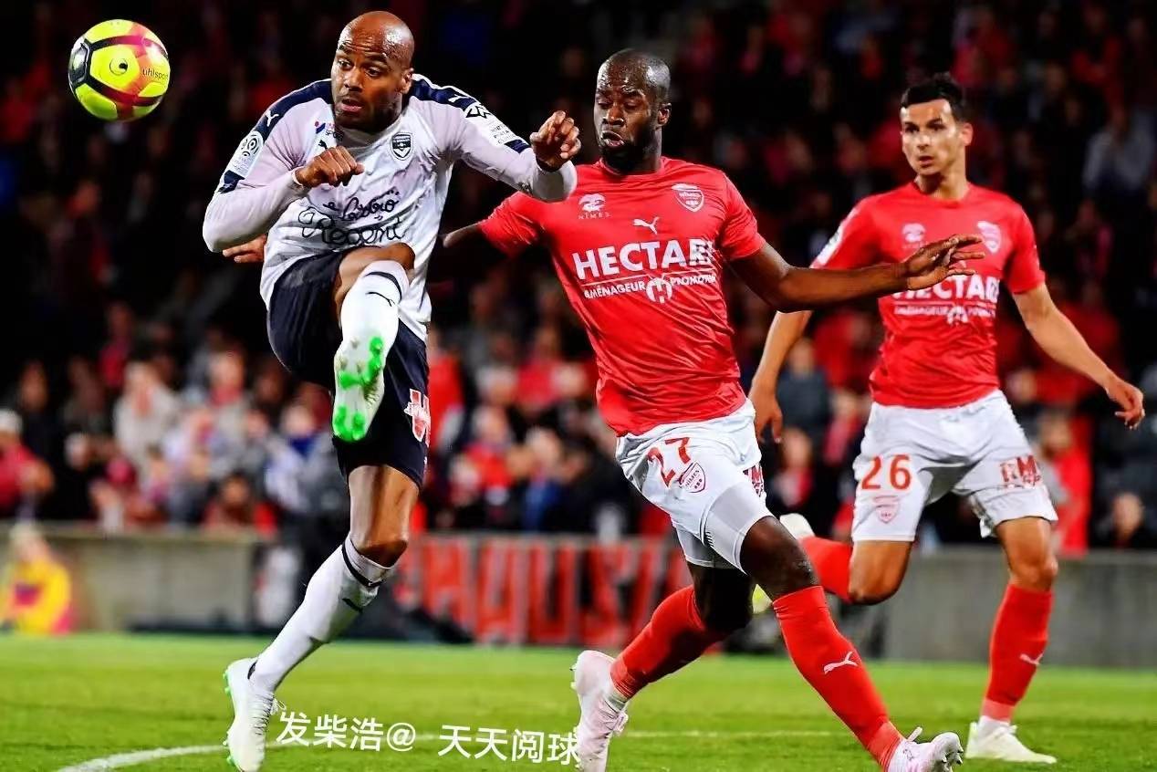 包含奥格斯堡持续低迷,面临保级压力加大的词条 包含奥格斯堡持续低迷,面临保级压力加大的词条