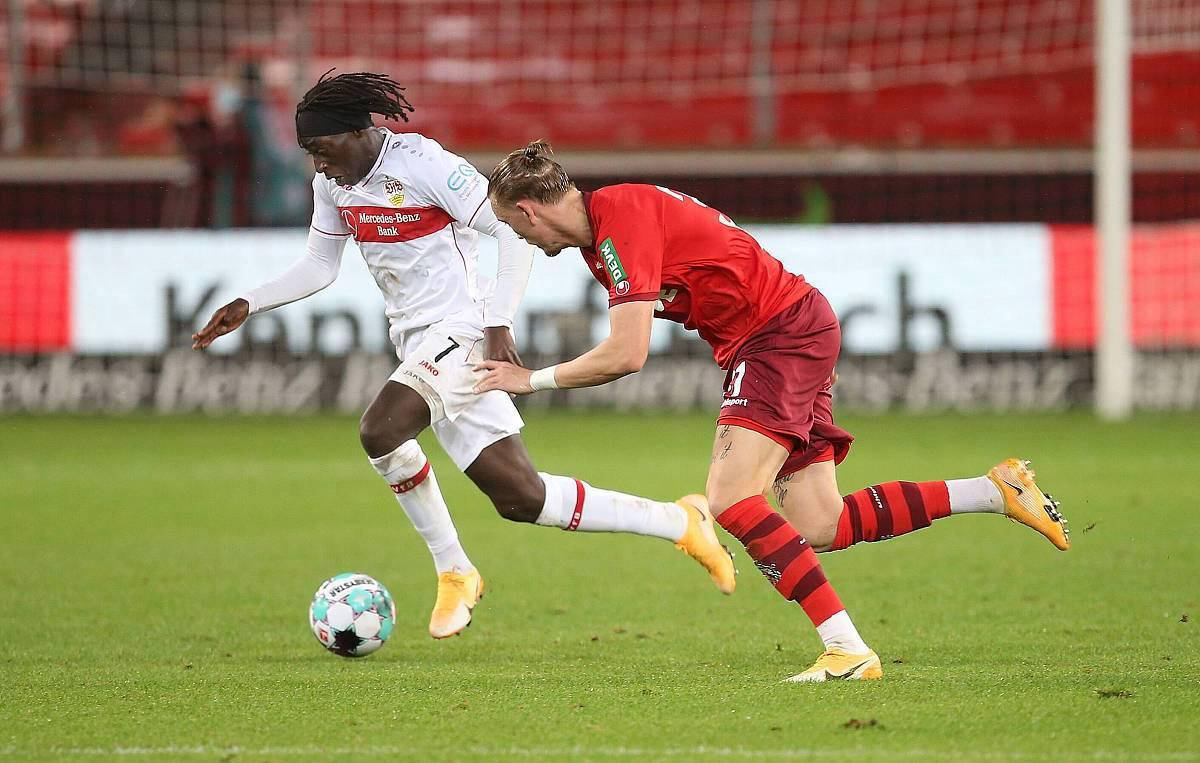 神奇一战:奥格斯堡客场击败科隆取得惊人胜利的简单介绍 神奇一战:奥格斯堡客场击败科隆取得惊人胜利的简单介绍