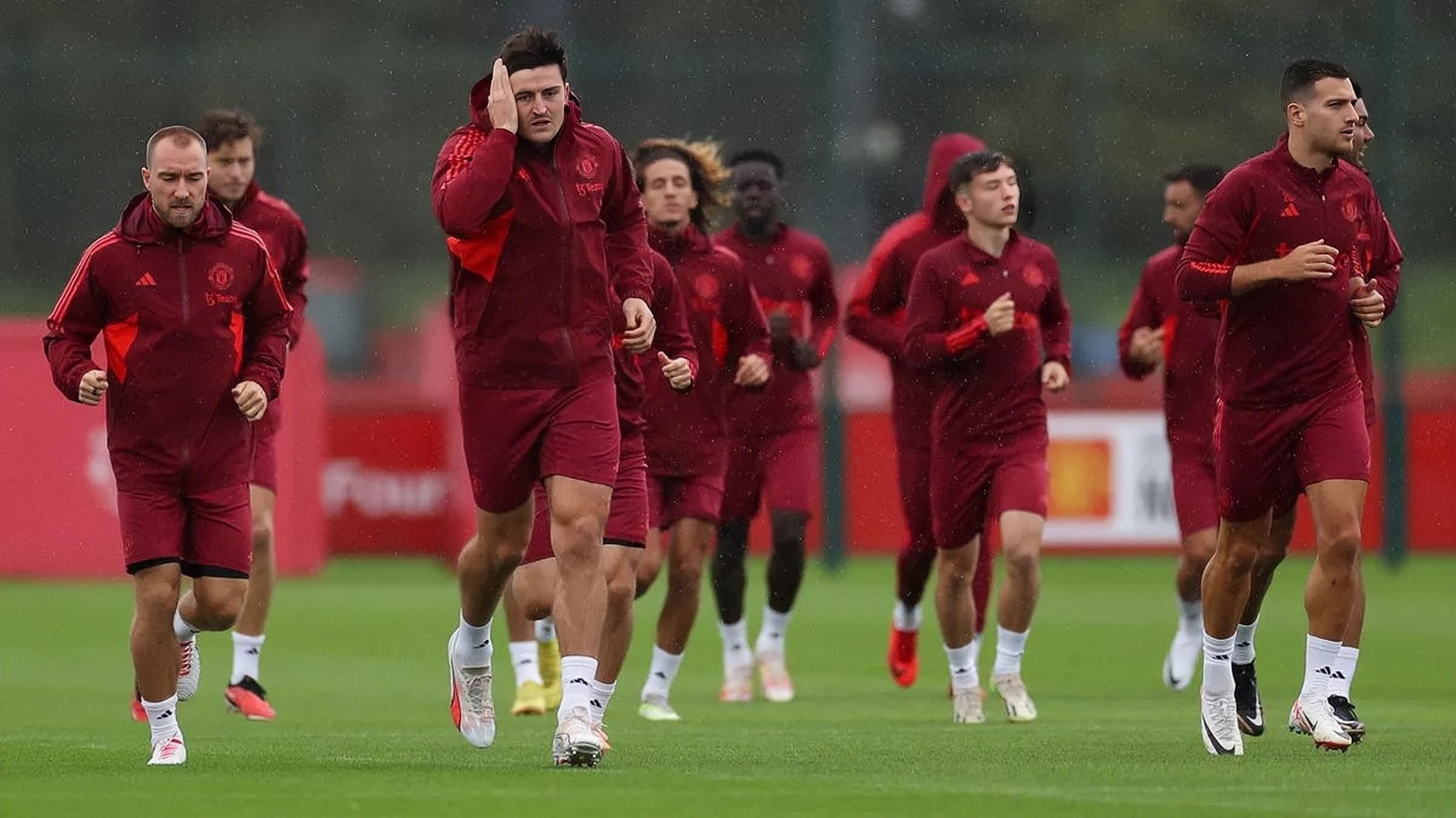 拜仁慕尼黑队长领衔,为球队拼搏 拜仁慕尼黑队长领衔,为球队拼搏