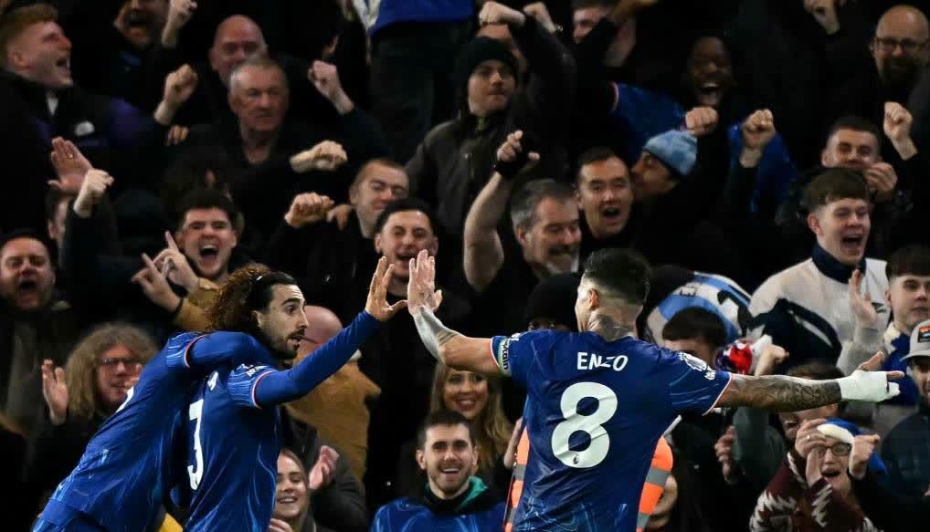 巴勒莫主场力擒对手夺取三分 巴勒莫主场力擒对手夺取三分