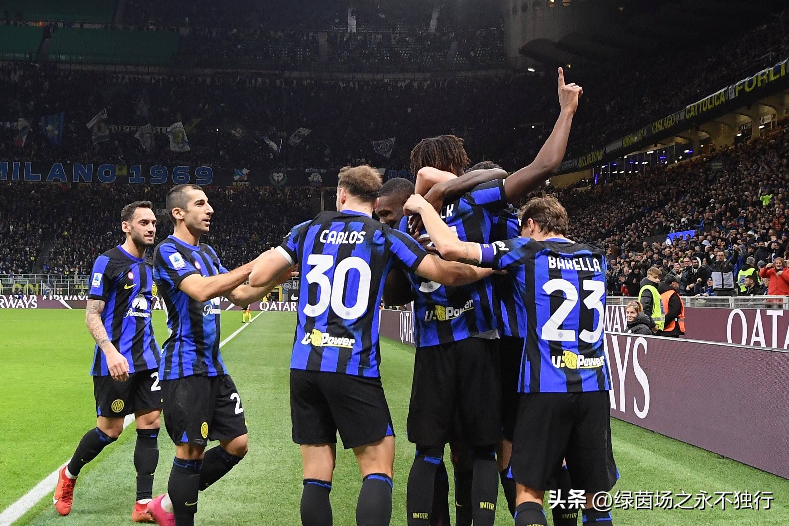 那不勒斯遭遇惨败,球队状态出现波动 那不勒斯遭遇惨败,球队状态出现波动