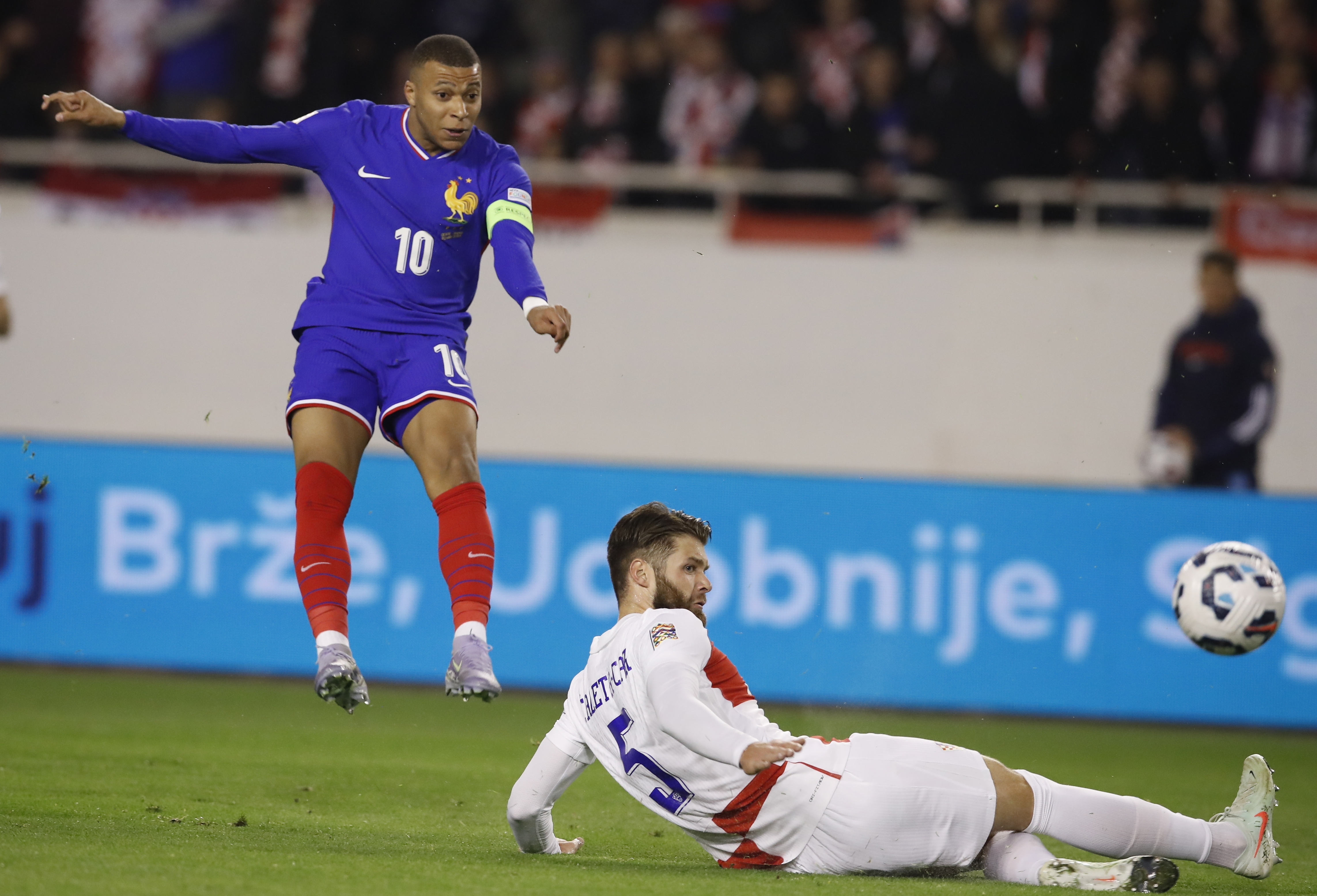 金年会-瑞典力克罗地亚晋级欧洲杯，赛事精彩