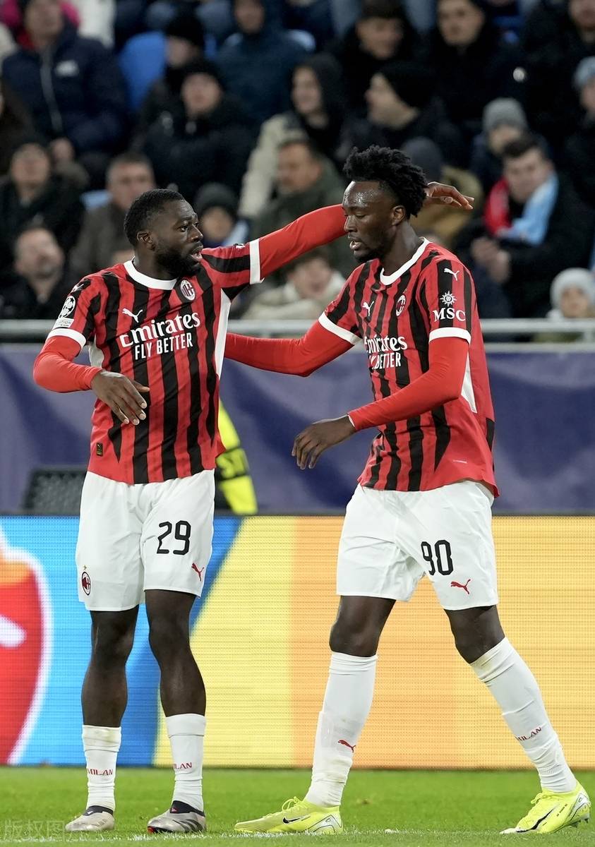 关于AC米兰主场大胜，重拾信心的信息