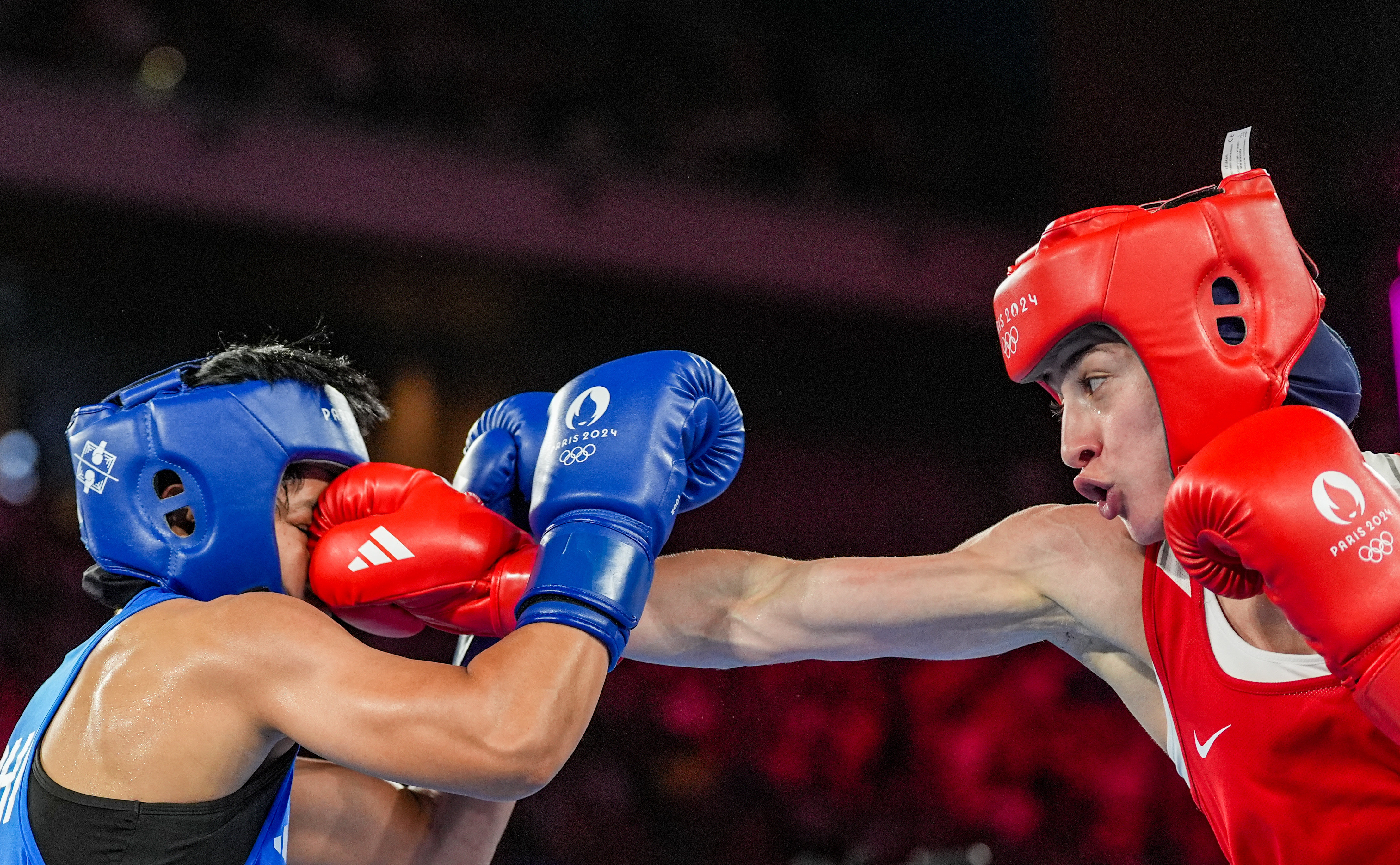 英国获得拳击比赛胜利,晋级半决赛 英国获得拳击比赛胜利,晋级半决赛