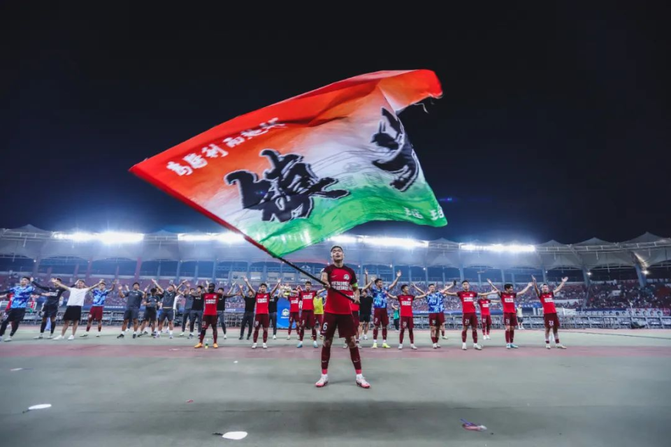 河南队全力以赴,取得一场胜利 河南队全力以赴,取得一场胜利