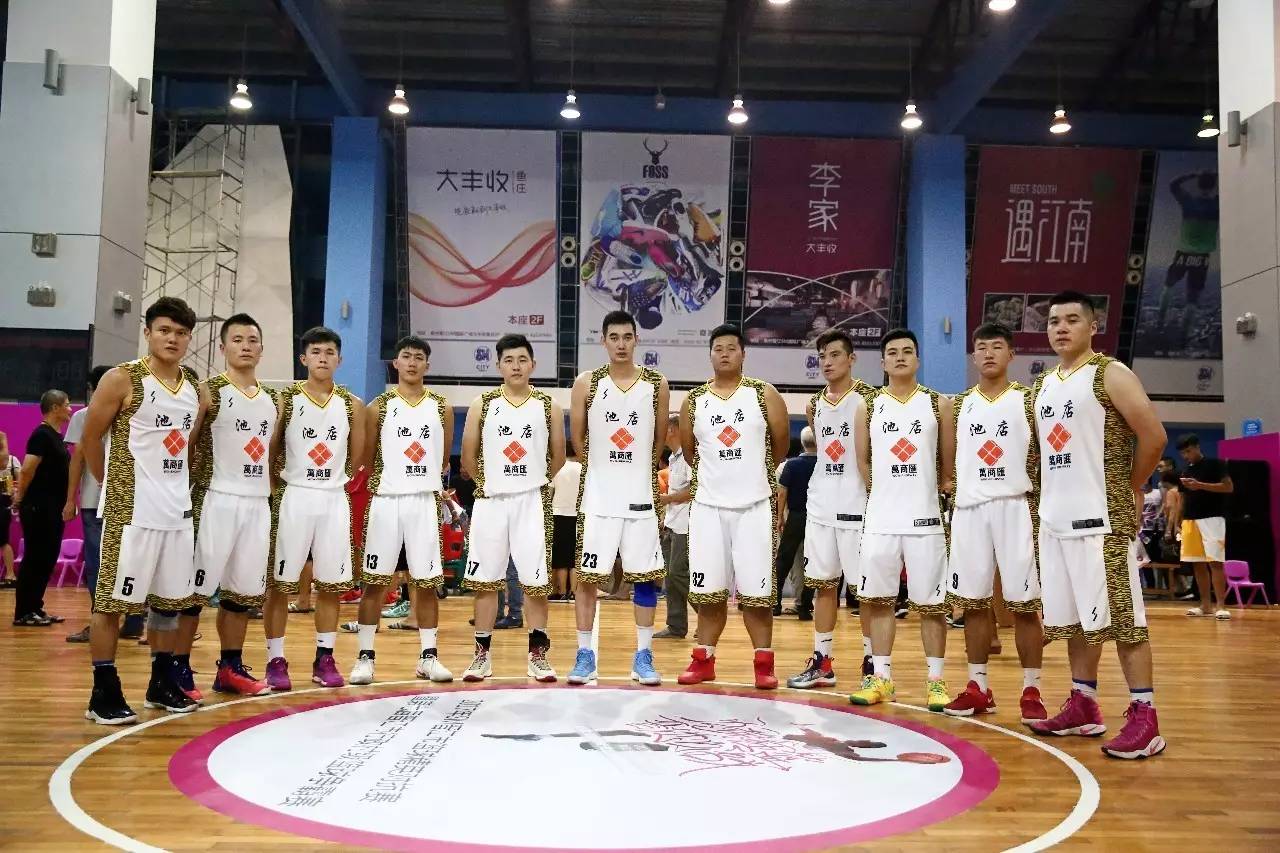 阪南队捧杯,大冲杯青年团队赛封王的简单介绍 阪南队捧杯,大冲杯青年团队赛封王的简单介绍