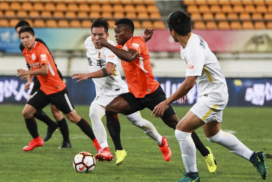 包含上月冠军遭淘汰,球迷惊愕失望,队员迫切反击的词条 包含上月冠军遭淘汰,球迷惊愕失望,队员迫切反击的词条