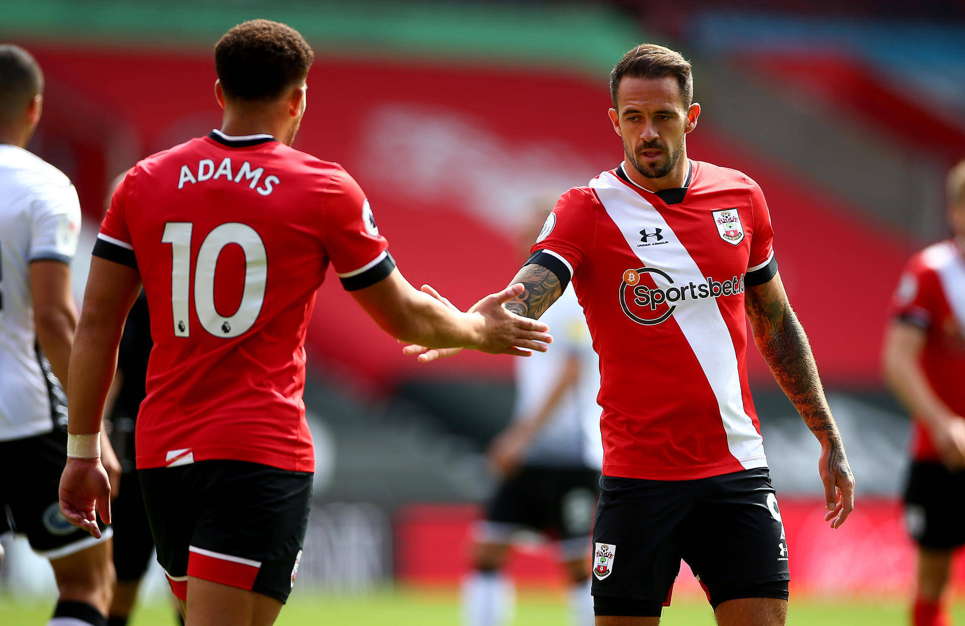 南安普顿对阵伯恩利前瞻,保级大战备战进行中的简单介绍 南安普顿对阵伯恩利前瞻,保级大战备战进行中的简单介绍