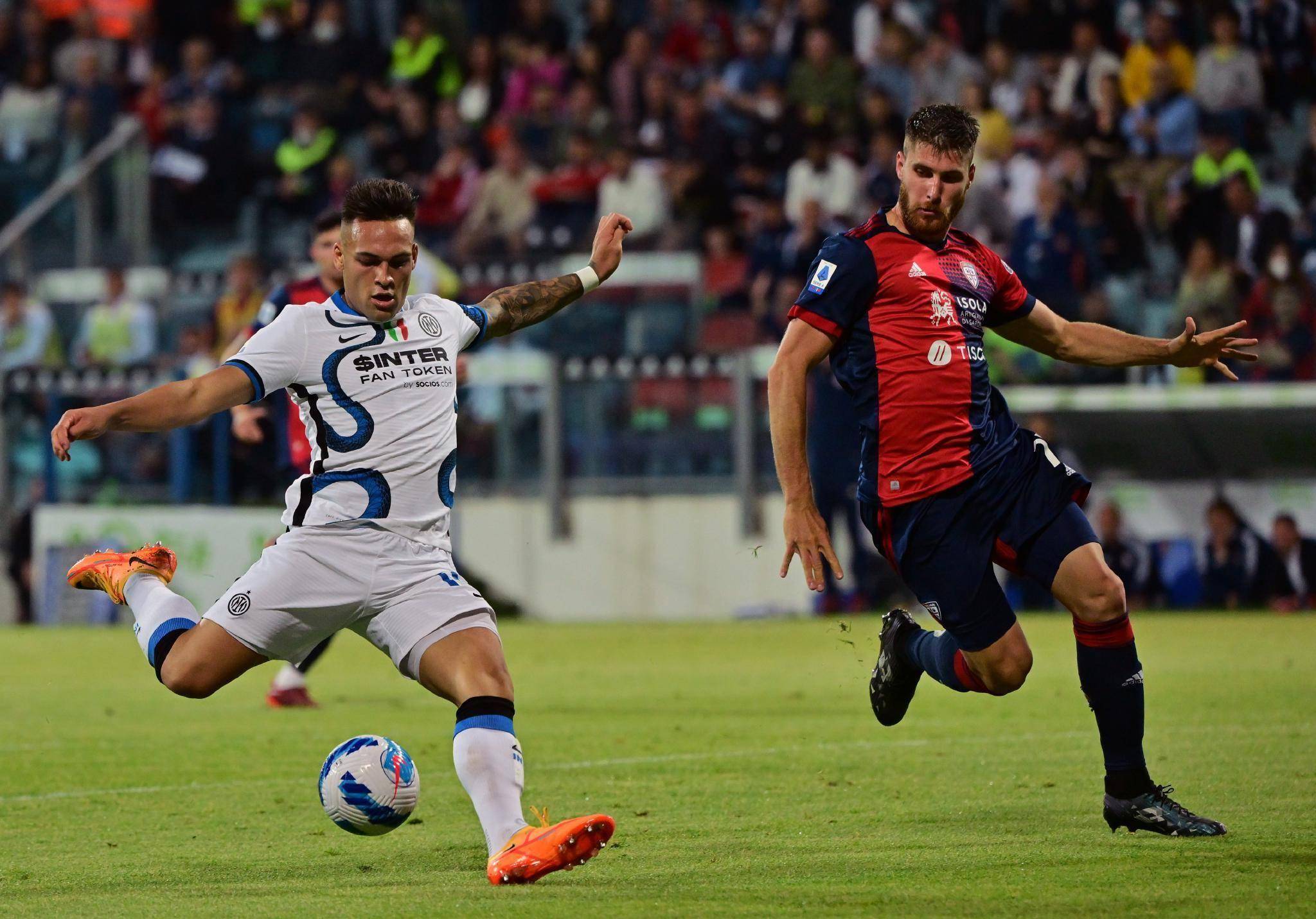 包含萨索洛主场逆转卡利亚里,取得三分的词条 包含萨索洛主场逆转卡利亚里,取得三分的词条