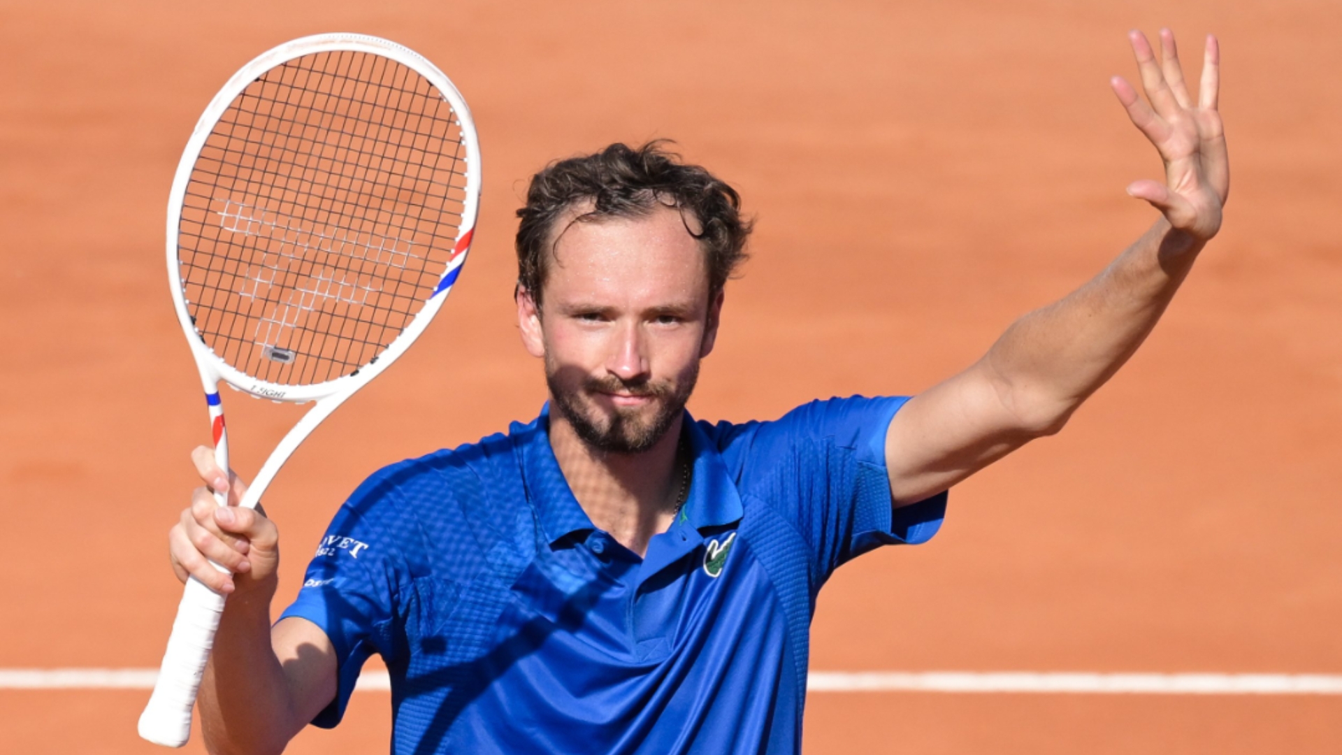 sports jnh-意大利网球队绝地反击德国网球队，梅德韦杰夫高光表现的简单介绍