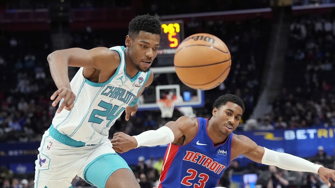 包含活塞主场击败黄蜂,连胜收官的词条 包含活塞主场击败黄蜂,连胜收官的词条