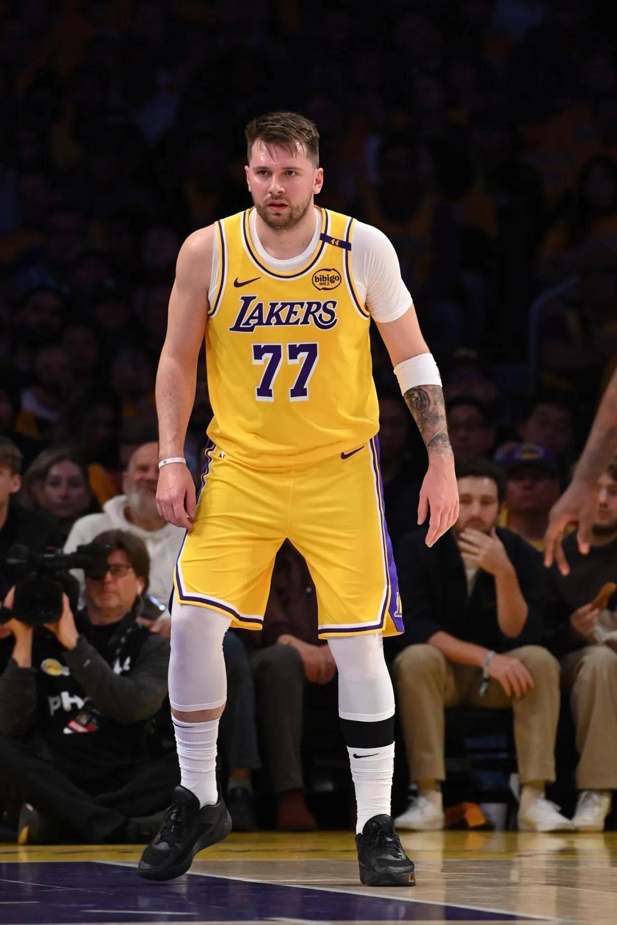 湖人翻盘勇士B队，东契奇高光表现