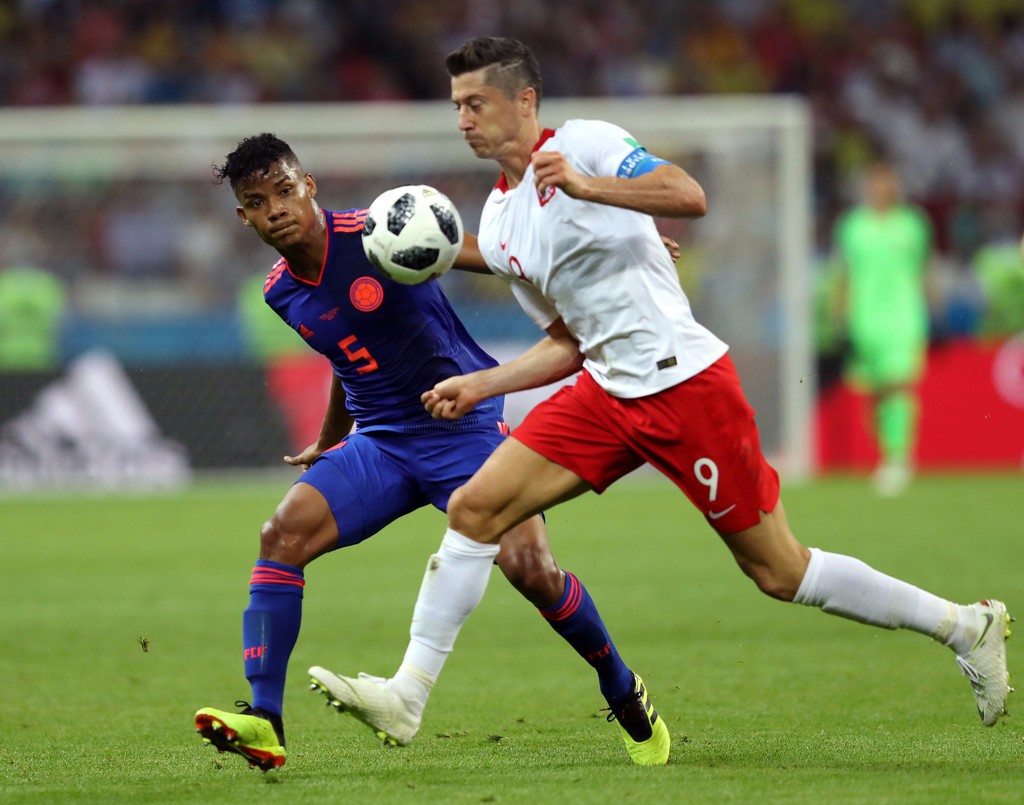 金年会电子-奥地利碾压哥伦比亚，莱万高光表现