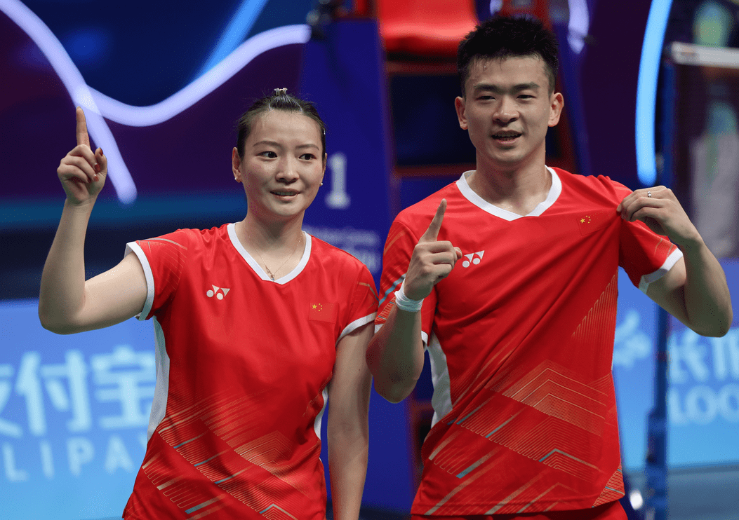 日本队翻盘德国队，郑思维惊艳四座