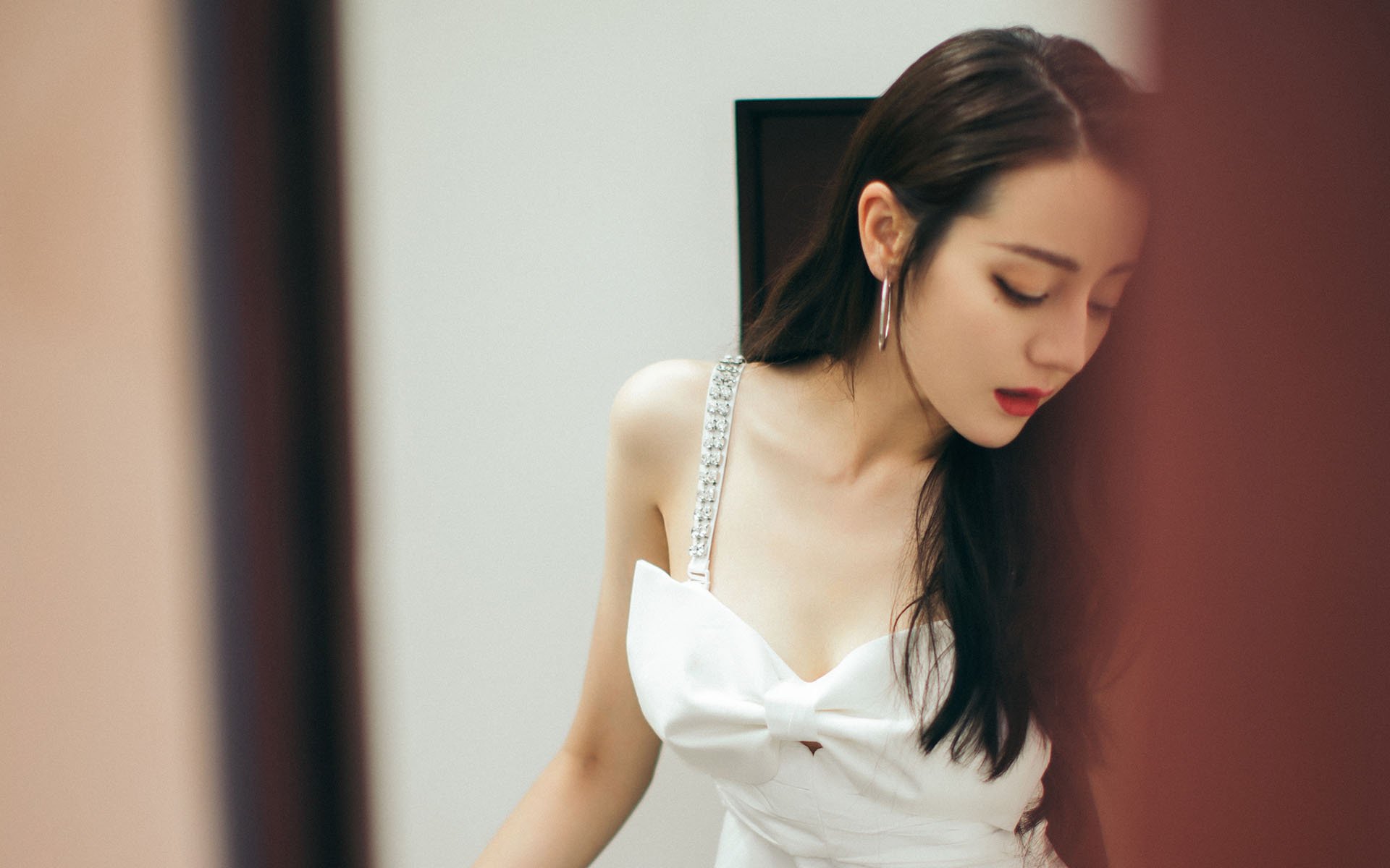 昨夜多哈上演惊心一幕，卡塔尔险胜英格兰，帕尔默终场救主成关键先生