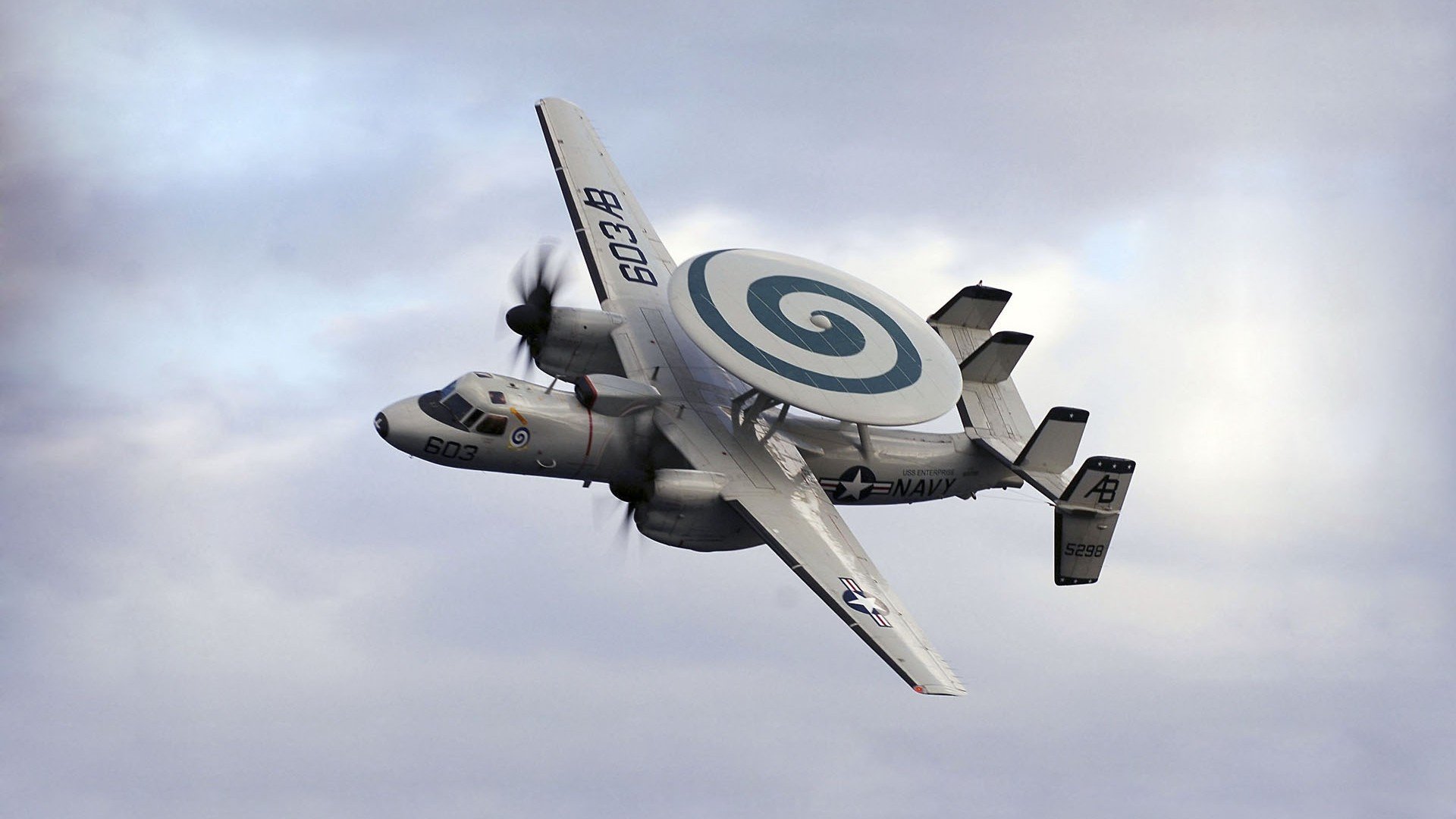 金年会下载-东方铁骑横跨太平洋，塔图姆冷箭定乾坤