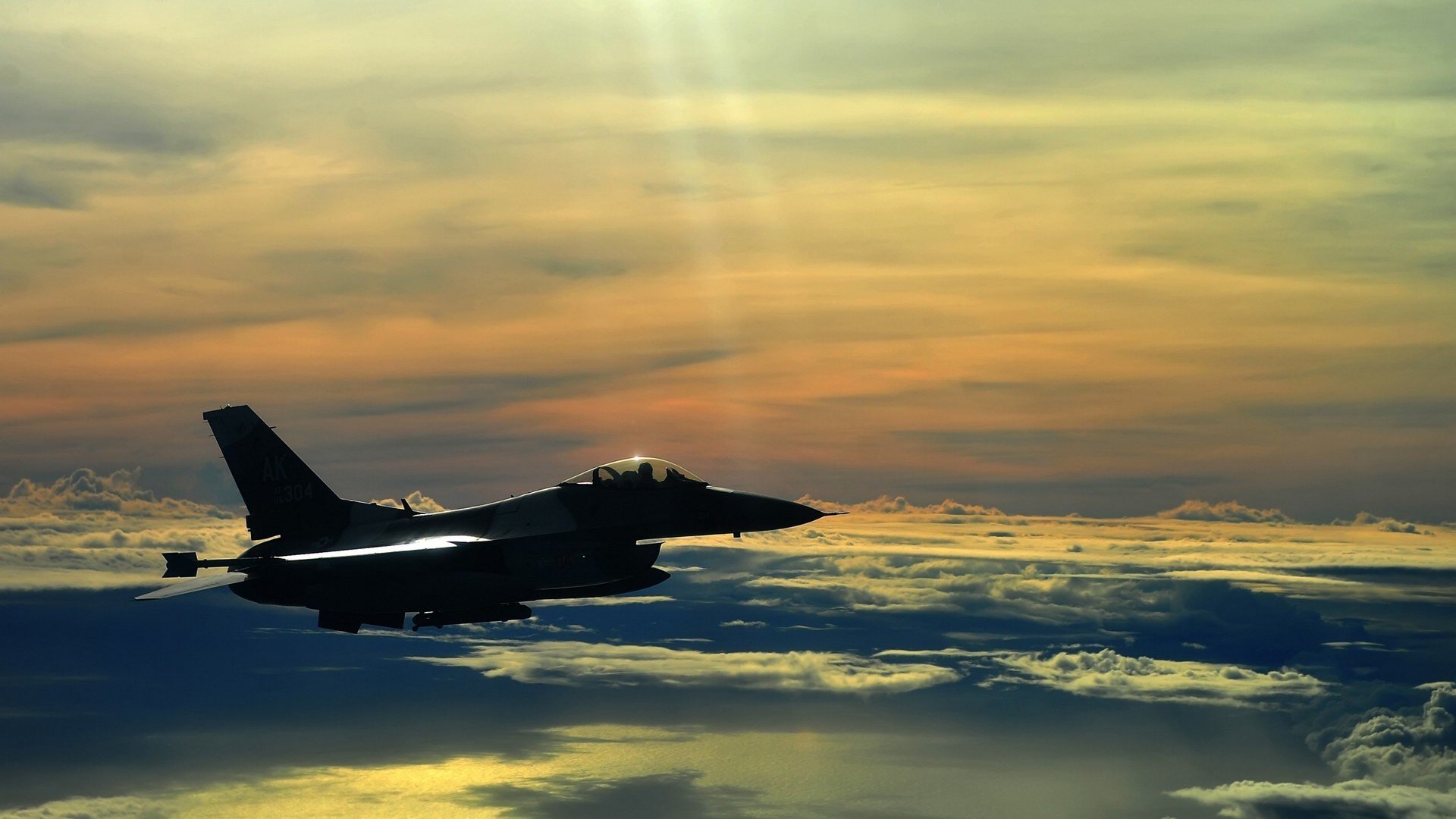 猛龙踏平雷霆，恩比德化身现代战争巨兽，关键时刻定鼎乾坤